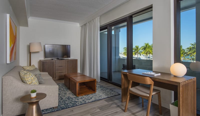 Hawks Cay Resort - Junior Suite Living Room